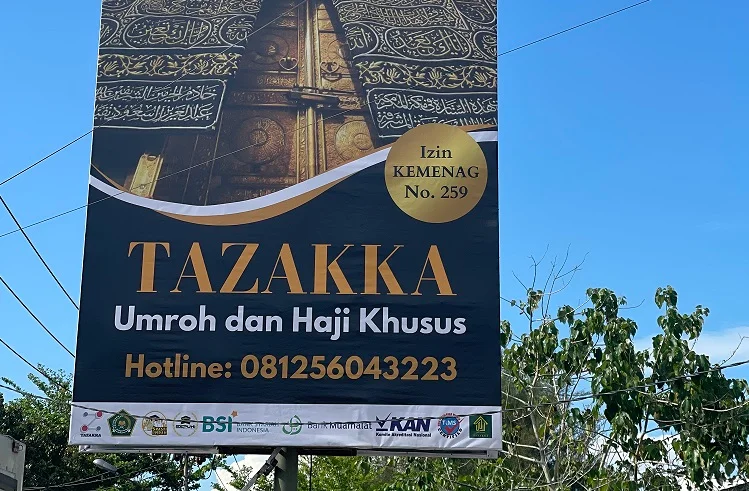 PT TAZAKKA TOUR & TRAVEL Usaha Milik Alumni Gontor Dengan Visi Melayani Tamu Allah dan Rasul-Nya