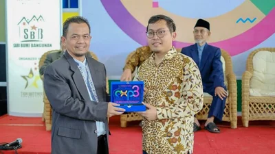 Ketua Umum FORBIS IKPM Gontor bersama Achmad Zaki