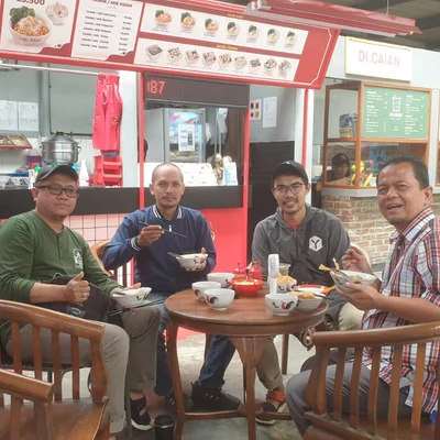 Mie Akup menjadi salah satu Bisnis kuliner yang masih eksis dan terus berkembang ditengah serbuan kuliner merk luar negeri
