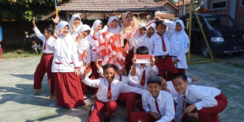 Lilik Shoimah, Dunia Pendidikan dan Pilihan Hidup