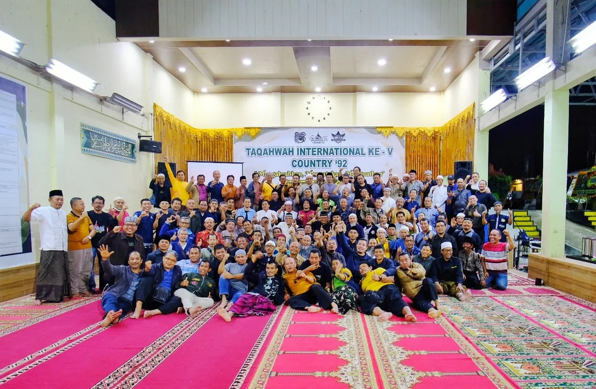 Meretas Jejak Trimurti di Padang Panjang, Muhasabah Alumni 92 Gontor