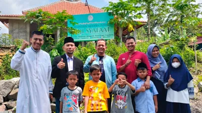 Berkunjung ke Pesantren Roji Syafaat