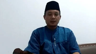 ketua umum Pengurus Pusat Ikatan Keluarga Pondok Modern (IKPM) Gontor, Ust. Dr. M Adib Fuadi Nuriz, M.Phil.