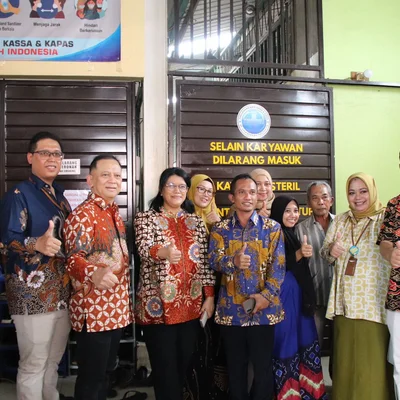 Dirjend FARMALKES KEMENKES RI Kunjungi Produsen Kasa Darma Husada PT USM Berkah Indonesia Pekalongan