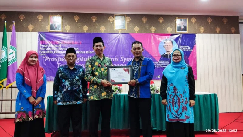 FORBIS Kediri Sharing Motivasi Bisnis pada Mahasiswa IAIN KEDIRI