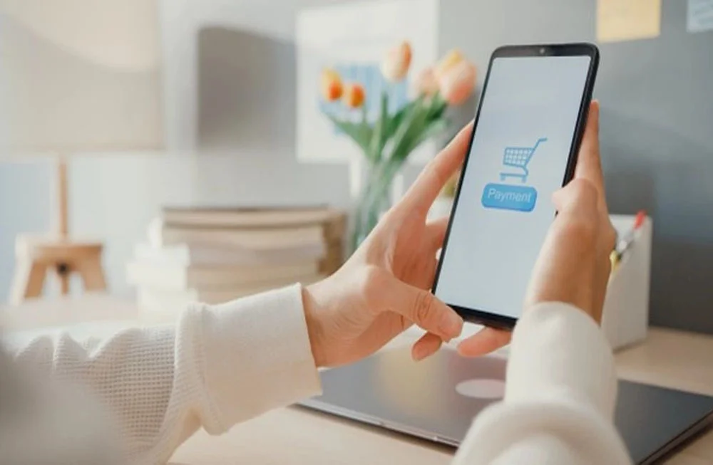 Menjejaki Perkembangan e-Commerce Di Indonesia