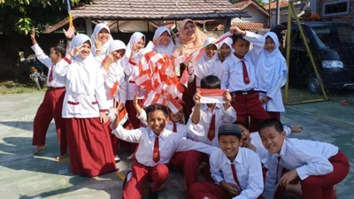 Lilik Shoimah, Dunia Pendidikan dan Pilihan Hidup