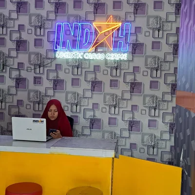 Alon-Alon Asal Kelakon Ala Zafeera Station