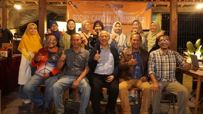 Foto Bersama Peserta Putri Exclusive Business Meeting FORBIS IKPM Gontor Cabang Jogja