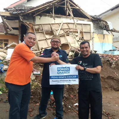 Laporan FORBIS Charity Desember 2022