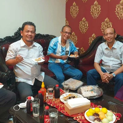 Dimsum Premium Dengan Harga Umum: Ulfa Syahidah Menggebrak Jagat Kuliner Indonesia dengan Sentra Dimsum Indonesia.