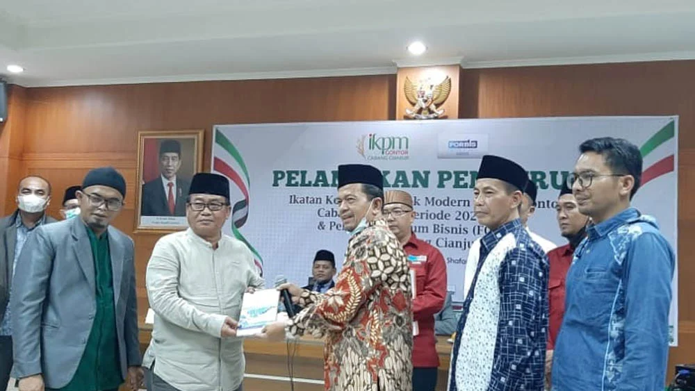 FORBIS Cabang Cianjur Dilantik, Siap Bergerak Untuk Sinergi Potensi Ekonomi Alumni dan Wali Santri